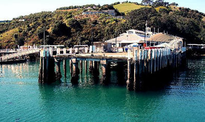 To Man O' War Bay